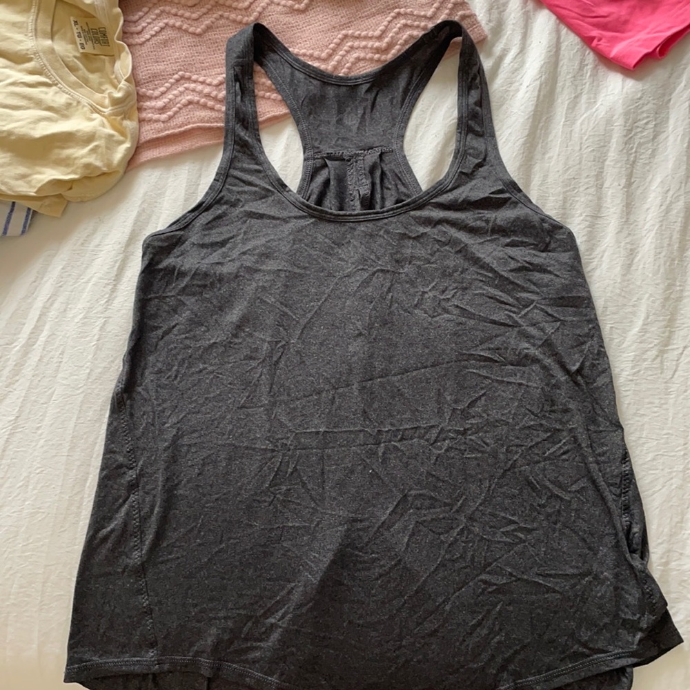 Lululemon workout tank